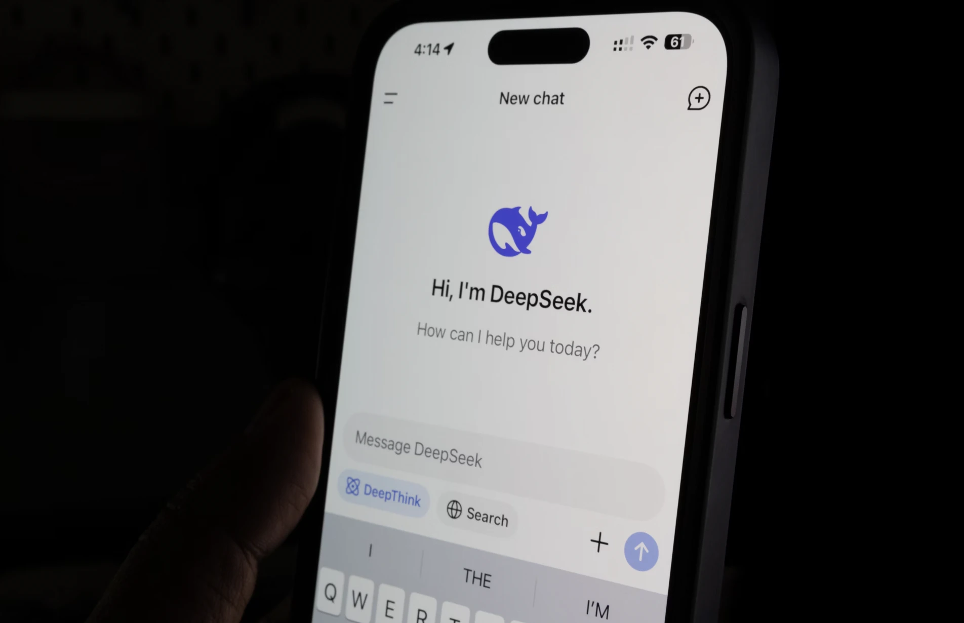 Fałszywa aplikacja DeepSeek AI rozprzestrzenia trojana bankowego