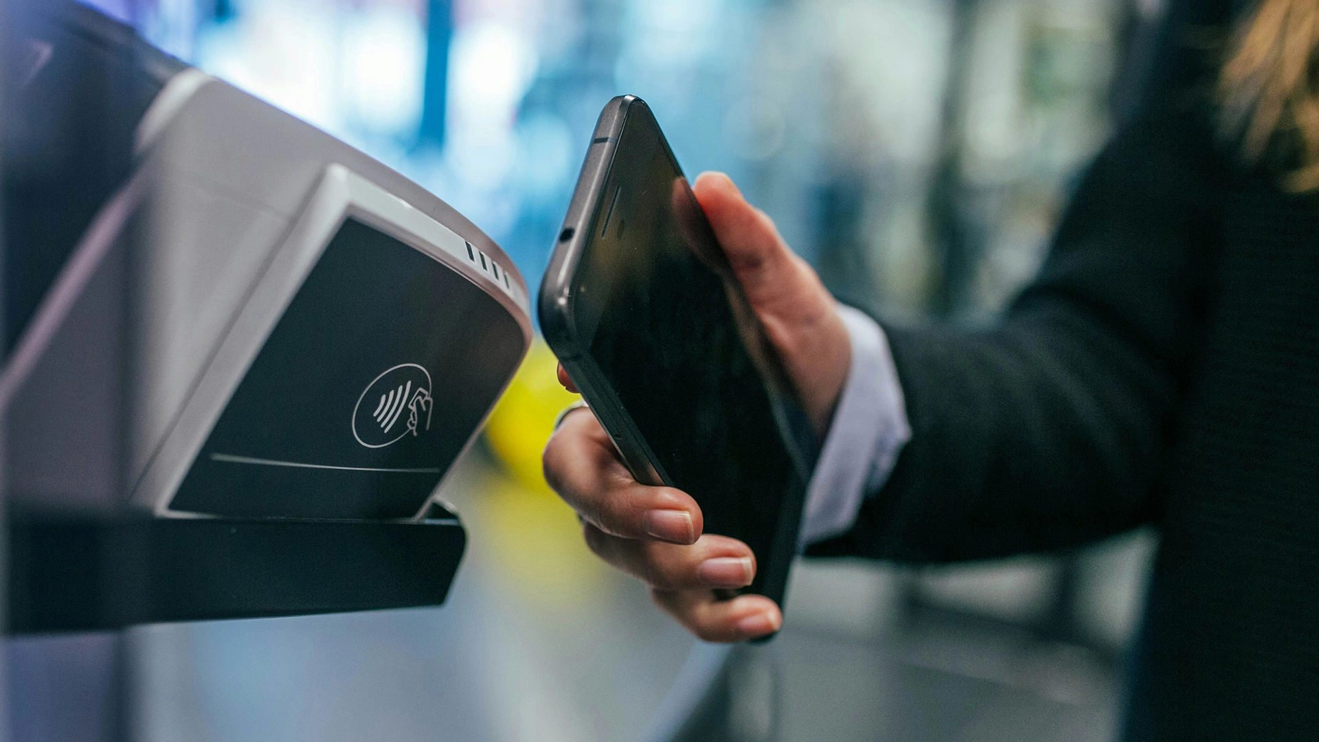 Amerykańska firma Fintech, Plaid, zdobywa 575 milionów dolarów, osiągając wycenę na poziomie 6,1 miliarda dolarów.