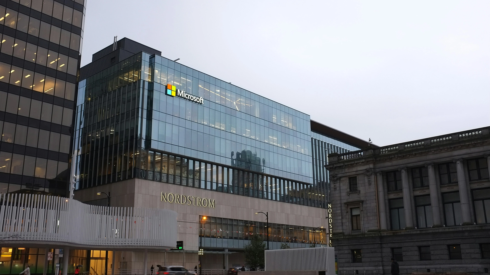 Microsoft Wnosi Pozew Po Tym, Jak Prawie 400 Tys. Komputerów Zostało Zaatakowanych przez Malware Kradnący Dane