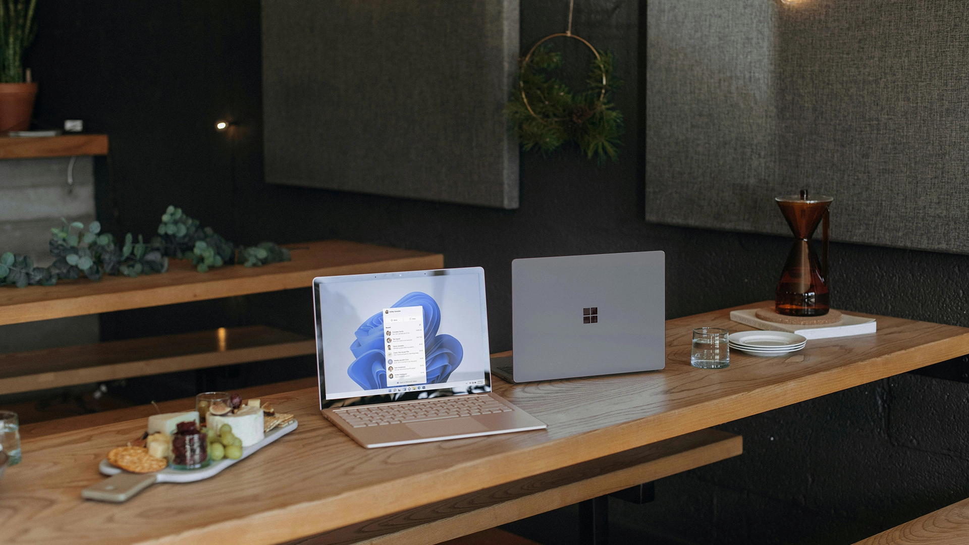 Microsoft Prezentuje Wizję Agentów AI i Wspiera Protokół Open-Source Anthropic