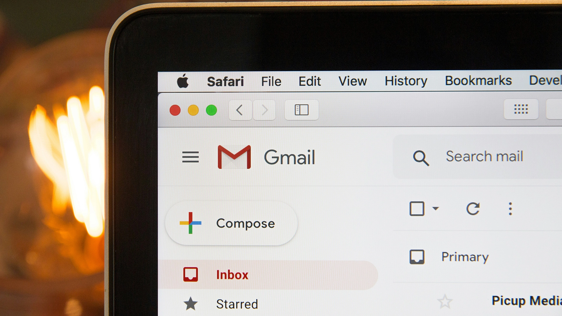 Ponad Połowa Amerykanów na Celowniku Oszustów Emailowych
