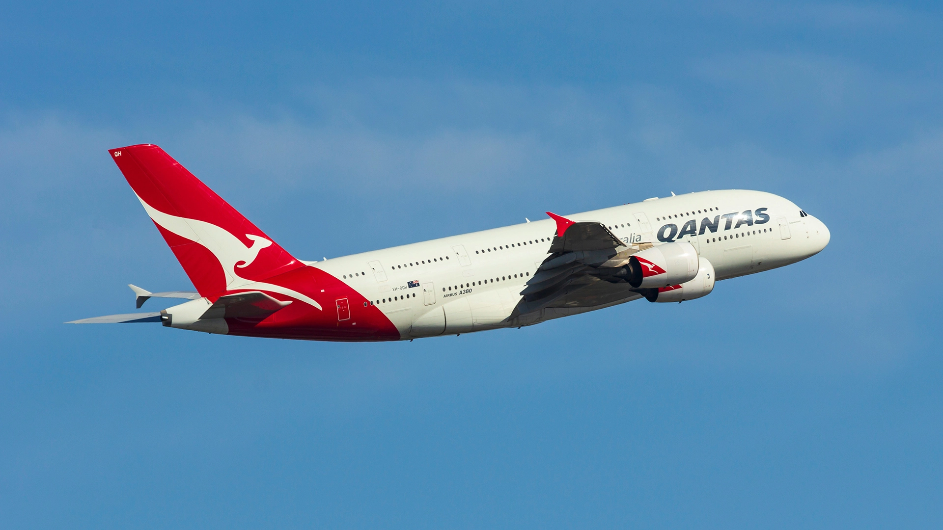 Australijskie linie lotnicze Qantas zaatakowane przez hakerów, ujawniając dane 6 milionów klientów