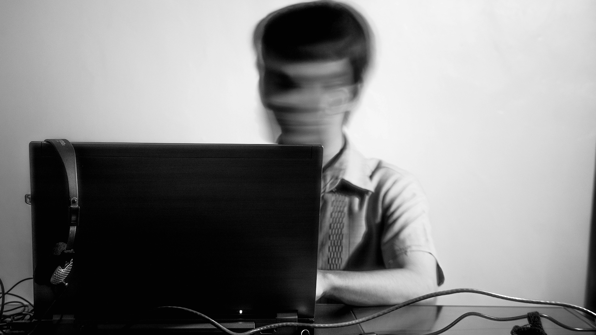 Mężczyzna z Oregonu Oskarżony o Stworzenie Ogromnej Sieci Cyberataku na Rappera
