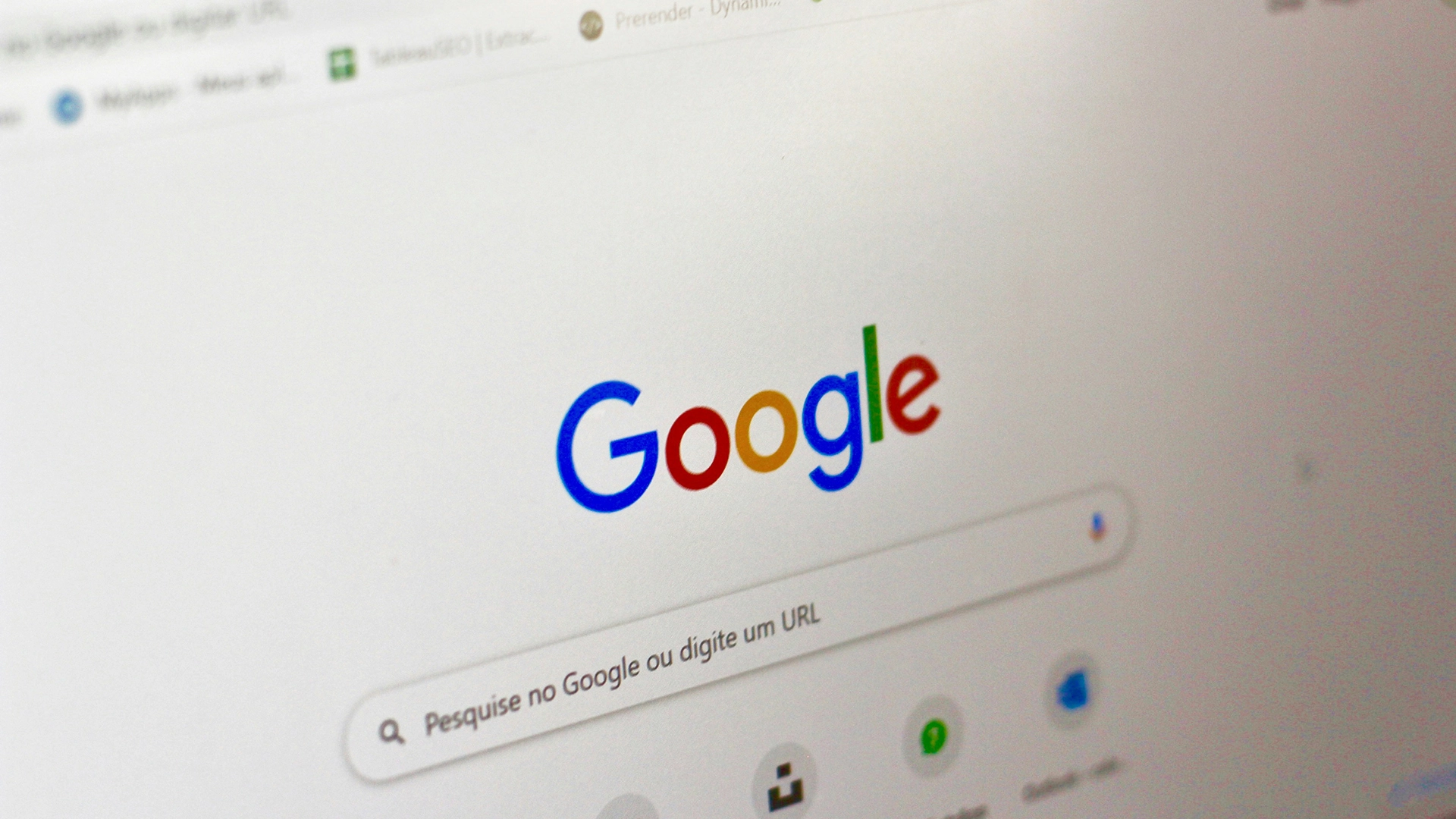 Dziennikarka Odkrywa Usterkę Google, która Cicho Usuwa Wyniki Wyszukiwania