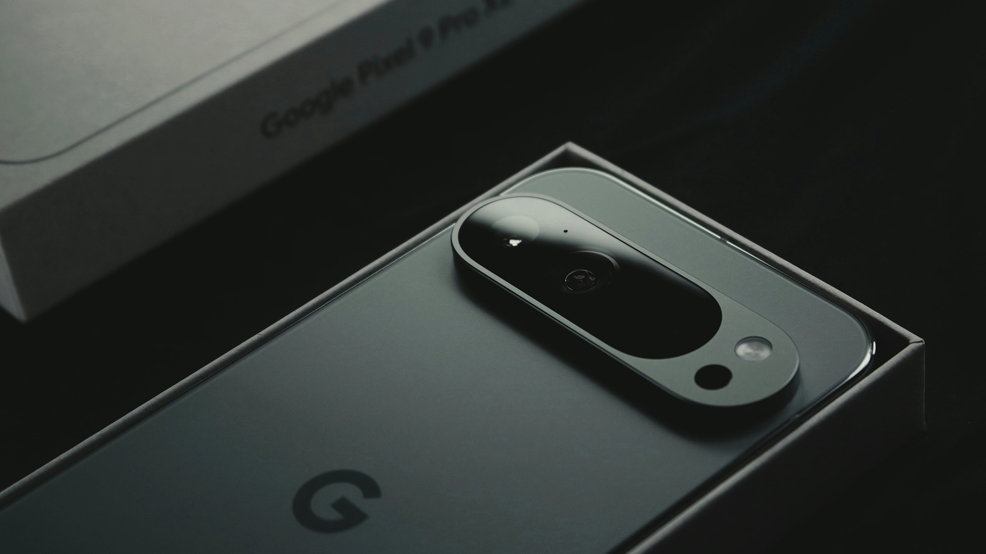 Google Wprowadza Nowe Urządzenia Pixel i Funkcje Gemini