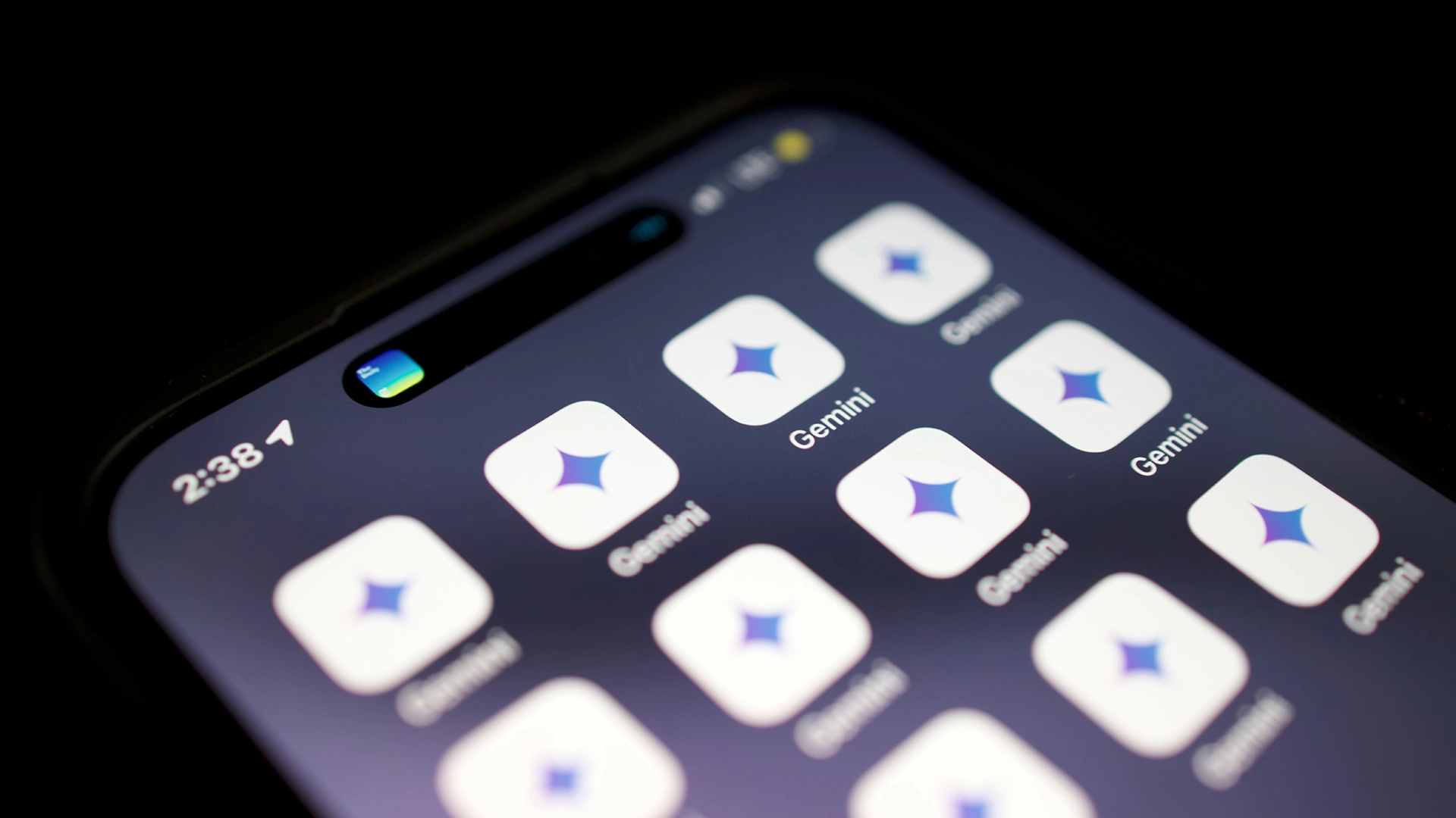 Gemini AI Równa się Najlepszym Programistom na Świecie w Konkursie Programowania