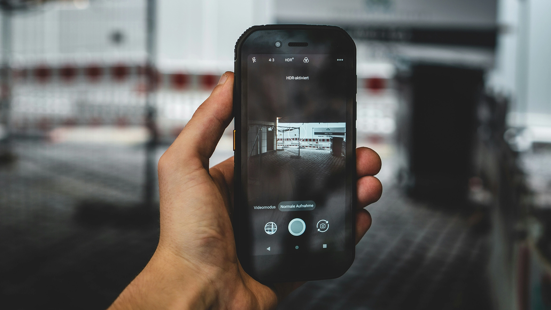 Pixel 10 Pozwala Użytkownikom Sprawdzić, Czy Zdjęcia Są Wytworem Sztucznej Inteligencji